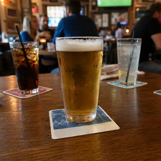Why Bars and Restaurants Choose Pulpboard Coasters for Service and Branding